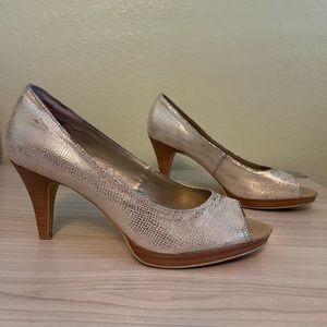 Pearl open toe heel